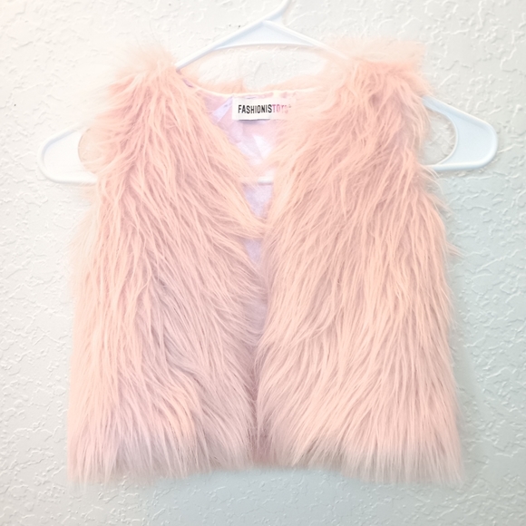 Fashion tots Light Pink faux fur sleeveless vest/ Size: 24 months - Picture 5 of 13